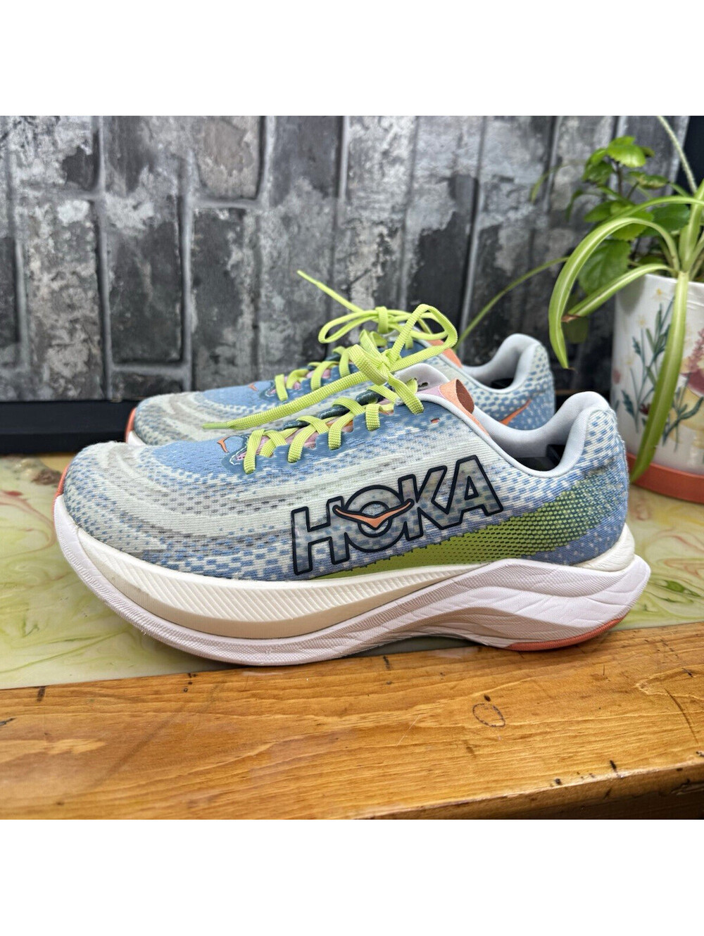 Hoka One One Mach X Dusk Illusion Women’s Green Low Top Lace-Up Logo Jacquard
